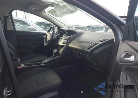 2015 Ford Focus Se z USA, uszkodzony, nr VIN 1FADP3F29FL382968